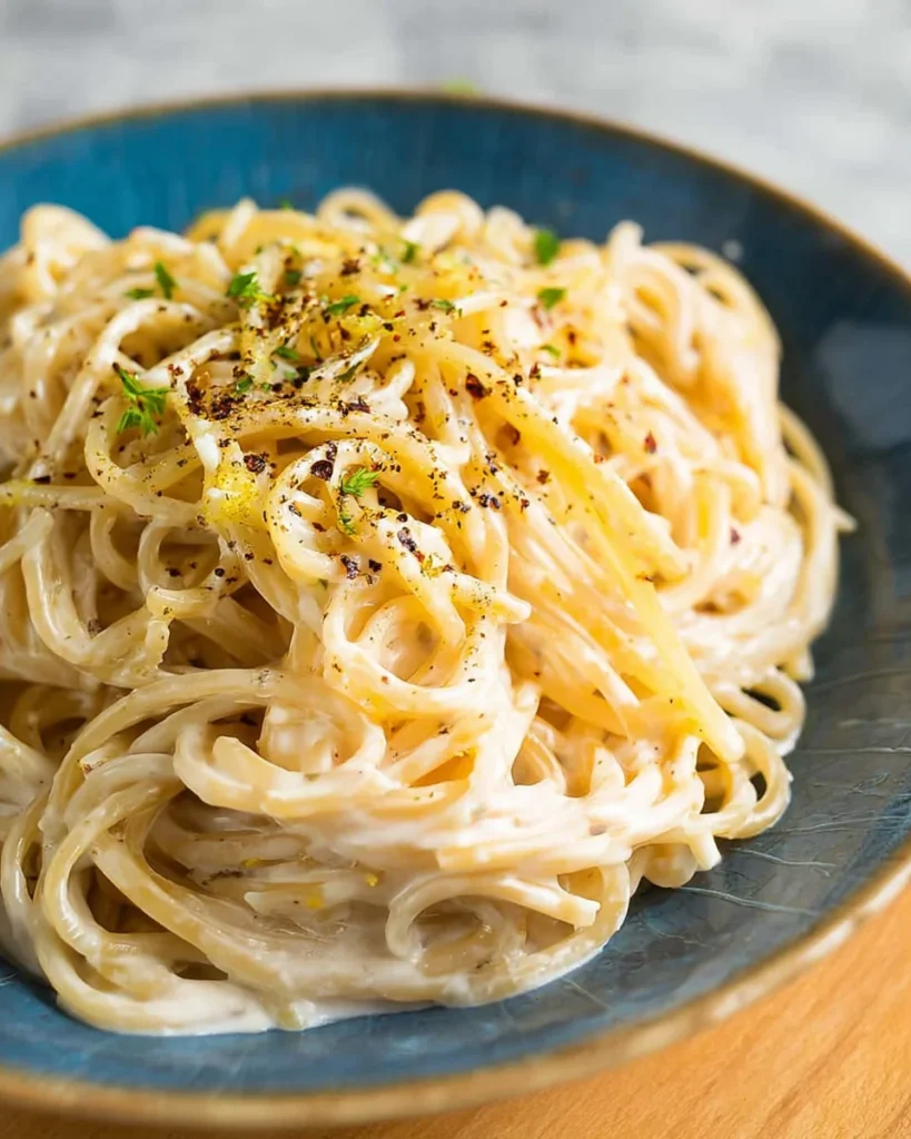 10-Minute Cream Cheese Pasta